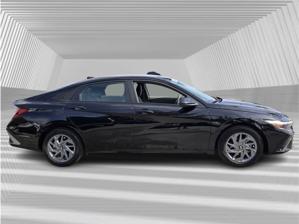 Certified 2024 Hyundai Elantra SEL Sedan