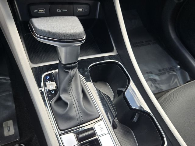 2023 Hyundai Tucson SE - Photo 19