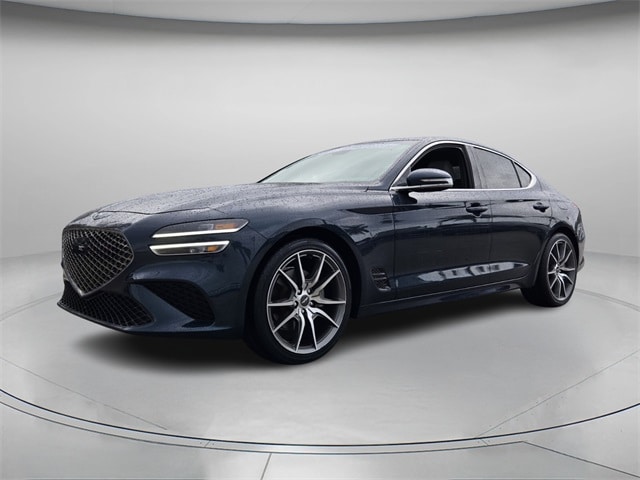 2023 GENESIS G70 Standard's photo