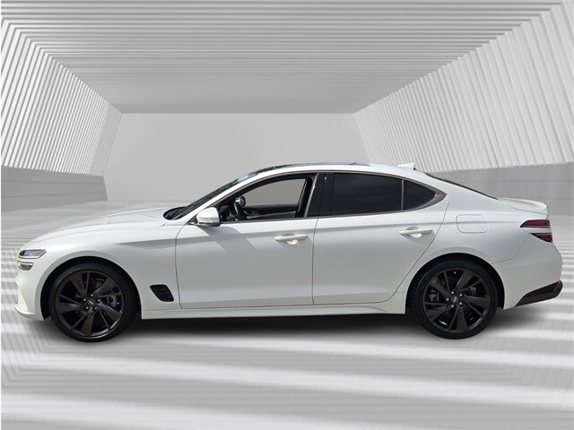 2023 Genesis G70 Sport Prestige photo 2