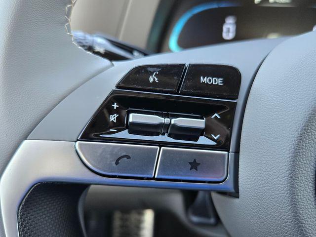 2026 Hyundai Elantra SEL - Photo 14