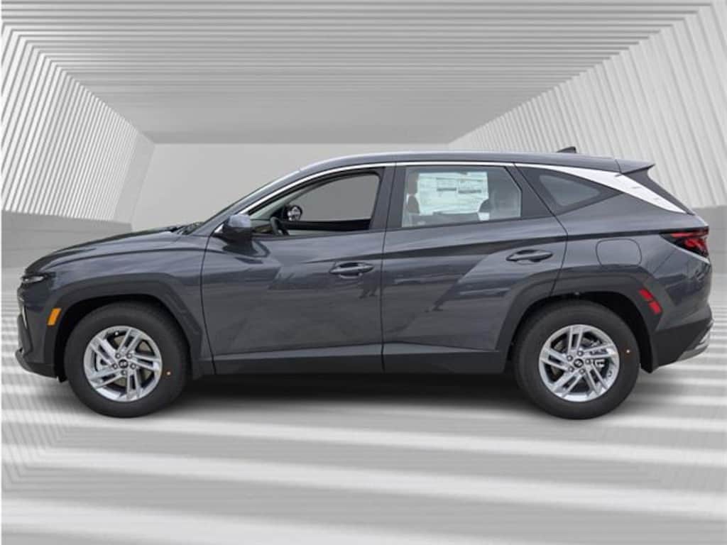 New 2026 Hyundai Tucson SE FWD SUV