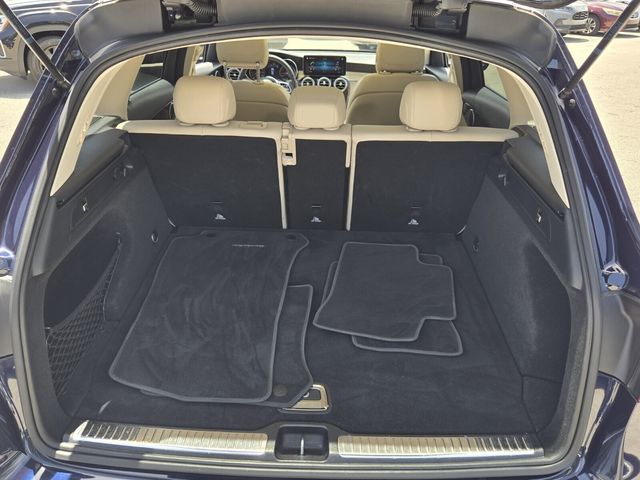 2022 Mercedes-Benz GLC GLC300 - Photo 15