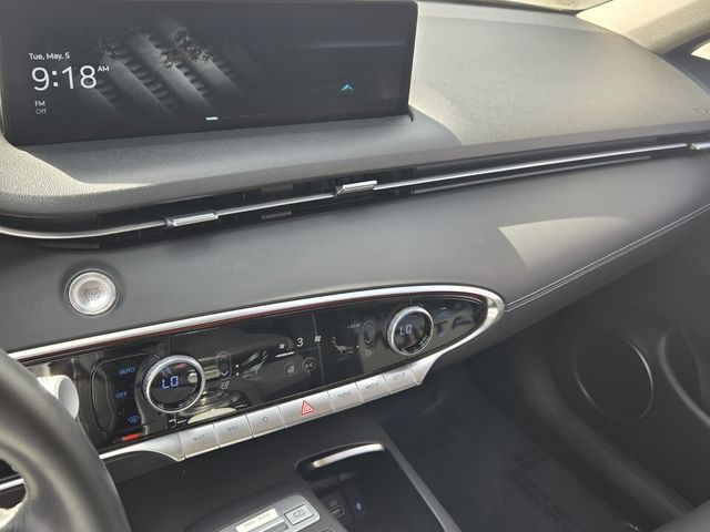 2024 GENESIS GV70 Standard - Photo 23