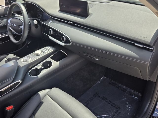 2024 GENESIS GV70 Standard - Photo 18