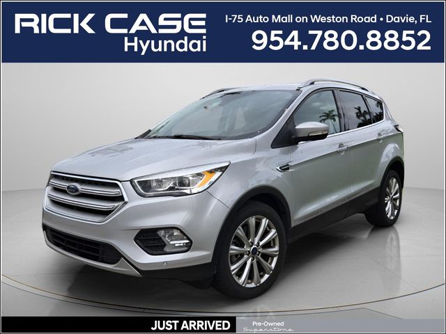 2018 Ford Escape Titanium's photo
