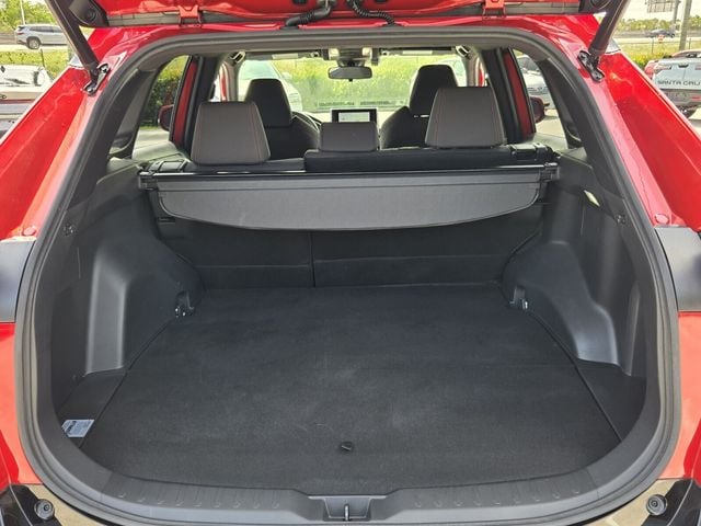 2023 Toyota RAV4 SE - Photo 13