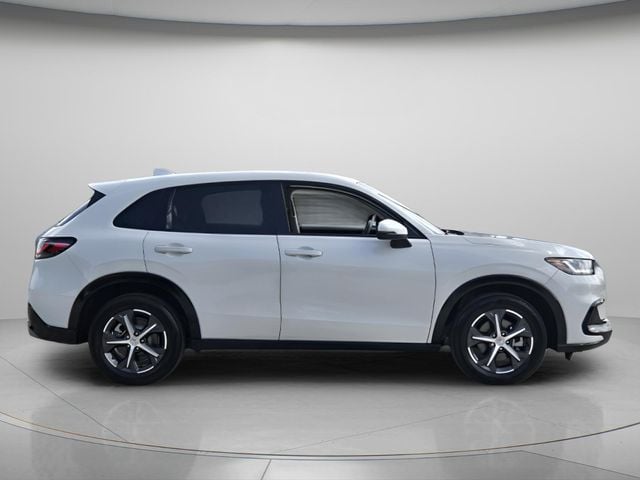 2025 Honda HR-V EX-L - Photo 7