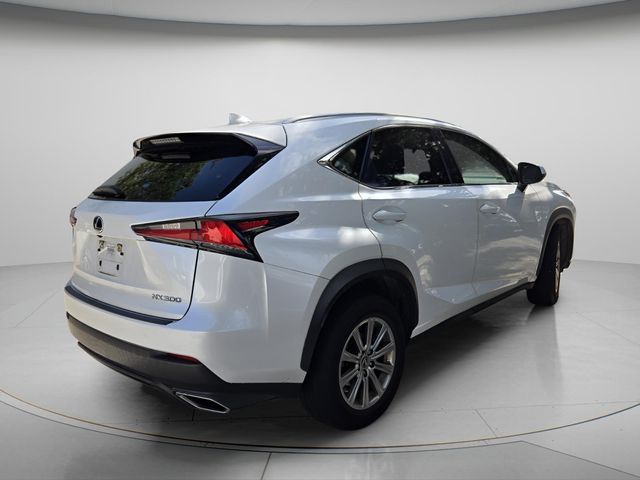 2020 Lexus NX 300 - Photo 6