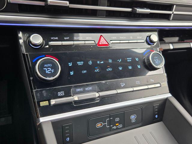 2026 Hyundai Santa Fe Limited - Photo 9