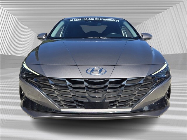 2023 Hyundai Elantra Limited photo 4
