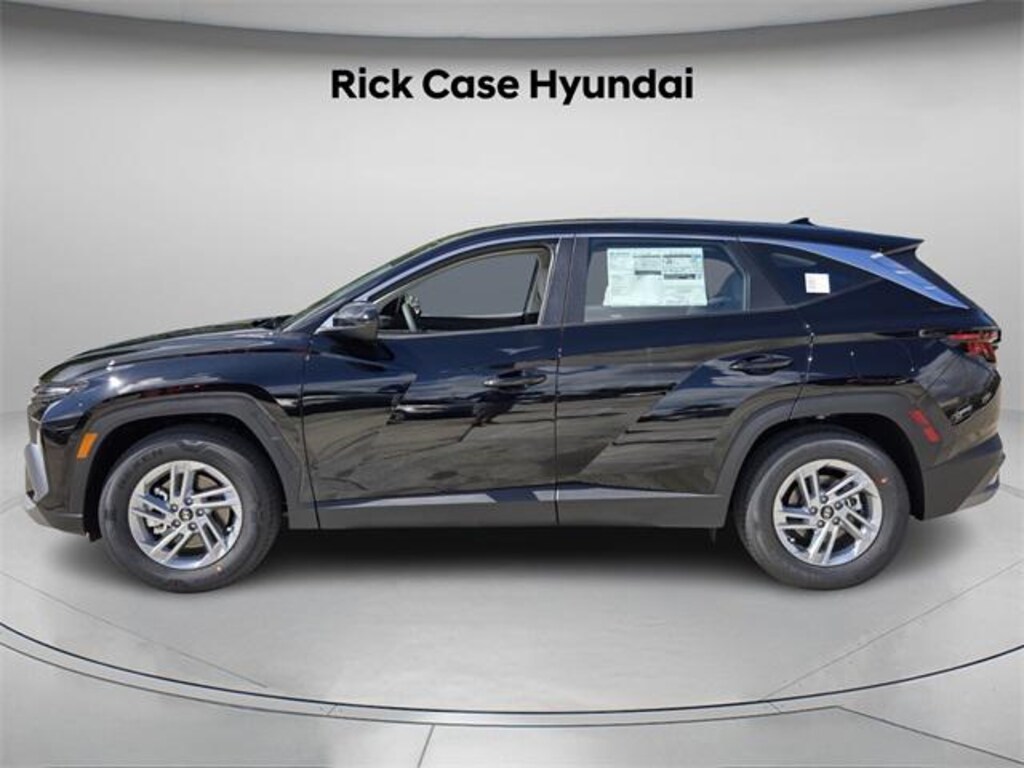 New 2026 Hyundai Tucson SE FWD SUV
