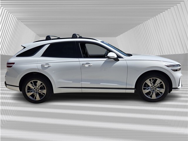 2025 Genesis GV70 3.5T Sport photo 3