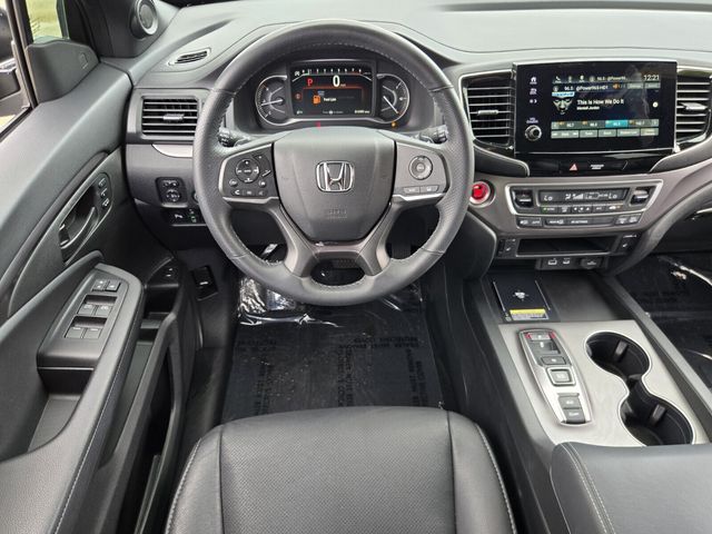 2025 Honda Passport EX-L - Photo 12