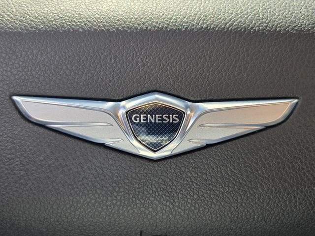 2024 GENESIS GV70 Standard - Photo 30