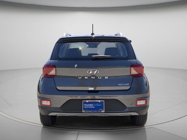 2025 Hyundai Venue Limited - Photo 6