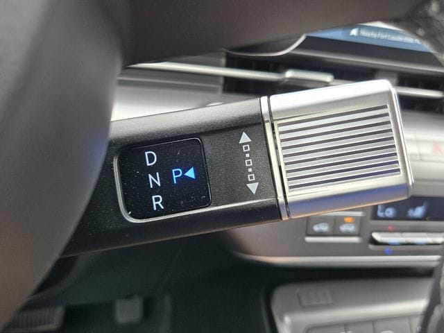 2024 Hyundai Kona Limited - Photo 23