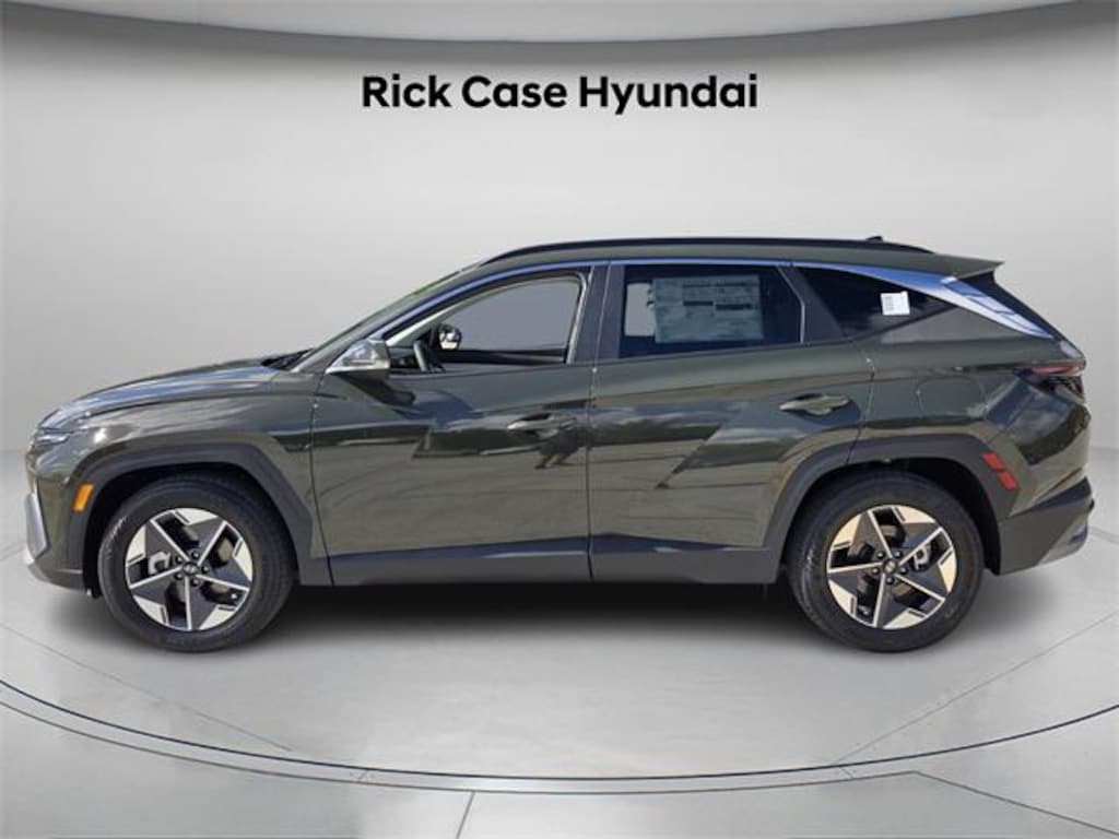 New 2026 Hyundai Tucson SEL Premium FWD SUV