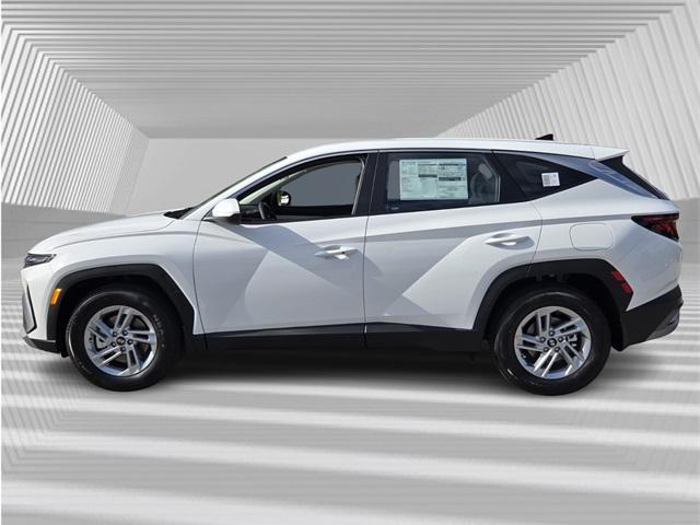 2026 Hyundai Tucson SE photo 2