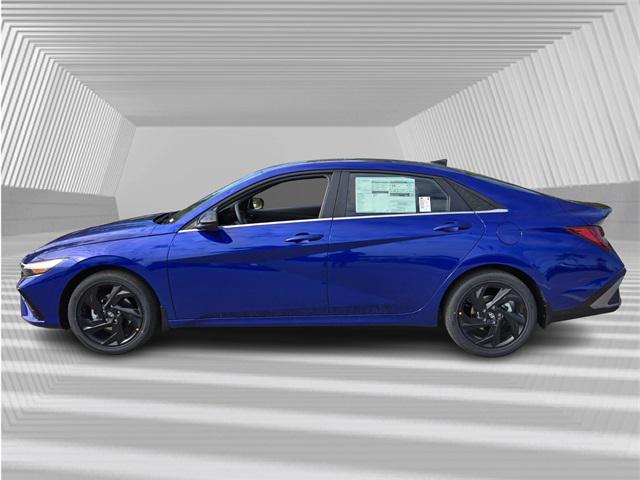 2026 Hyundai Elantra SEL Sport photo 2