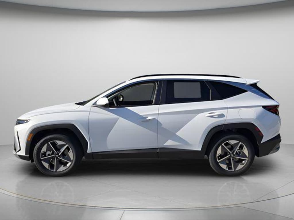 New 2026 Hyundai Tucson SEL FWD SUV