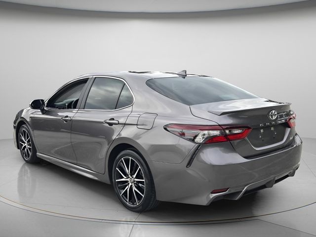 2024 Toyota Camry SE - Photo 8