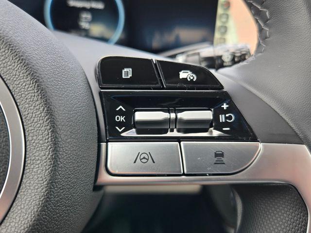 2026 Hyundai Elantra Limited - Photo 13