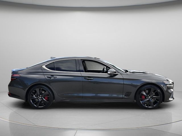 2023 GENESIS G70 Standard - Photo 5