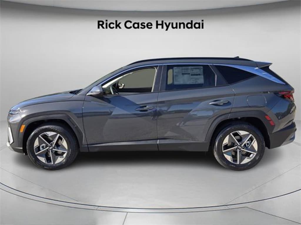 New 2026 Hyundai Tucson SEL FWD SUV
