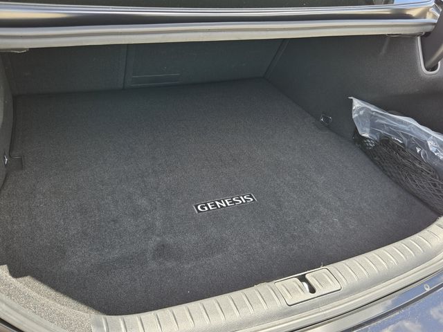 2023 GENESIS G70 Standard - Photo 13