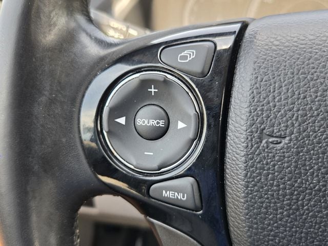 2017 Honda Accord EX-L - Photo 23
