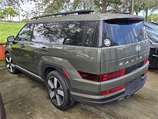 2024 Hyundai Santa Fe Limited photo 3