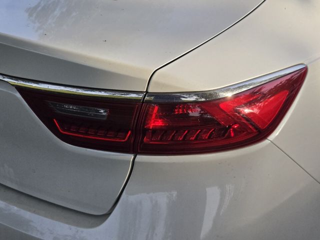 2018 Kia Cadenza Premium - Photo 8