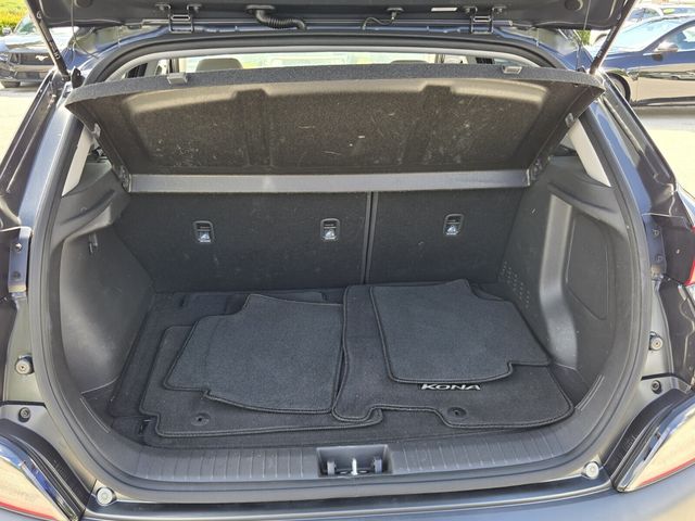 2023 Hyundai Kona Limited - Photo 13