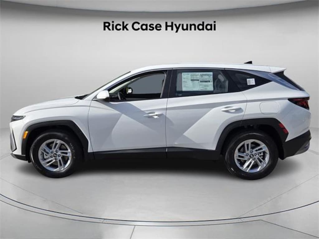 New 2026 Hyundai Tucson SE FWD SUV