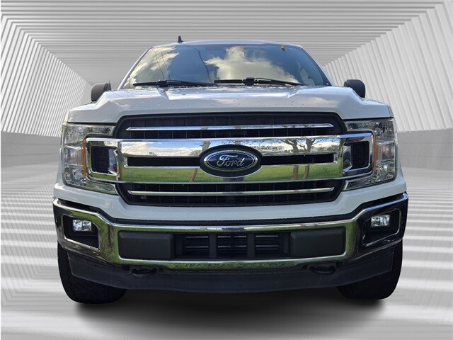 2019 Ford F-150 XLT photo 2