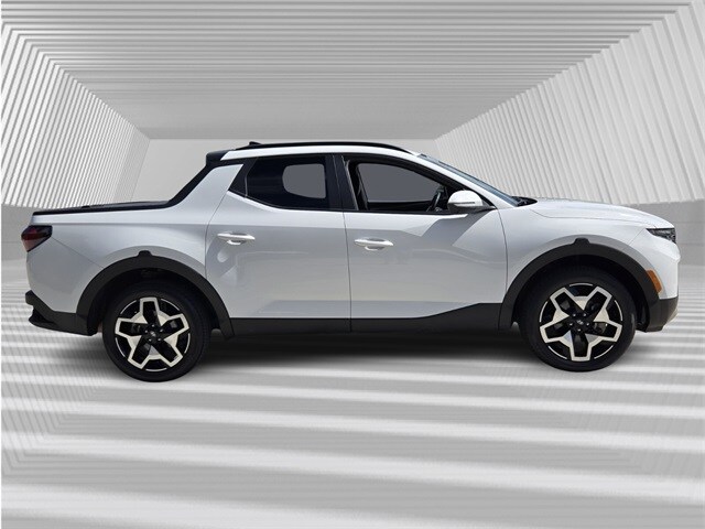 2023 Hyundai Santa Cruz Limited photo 3