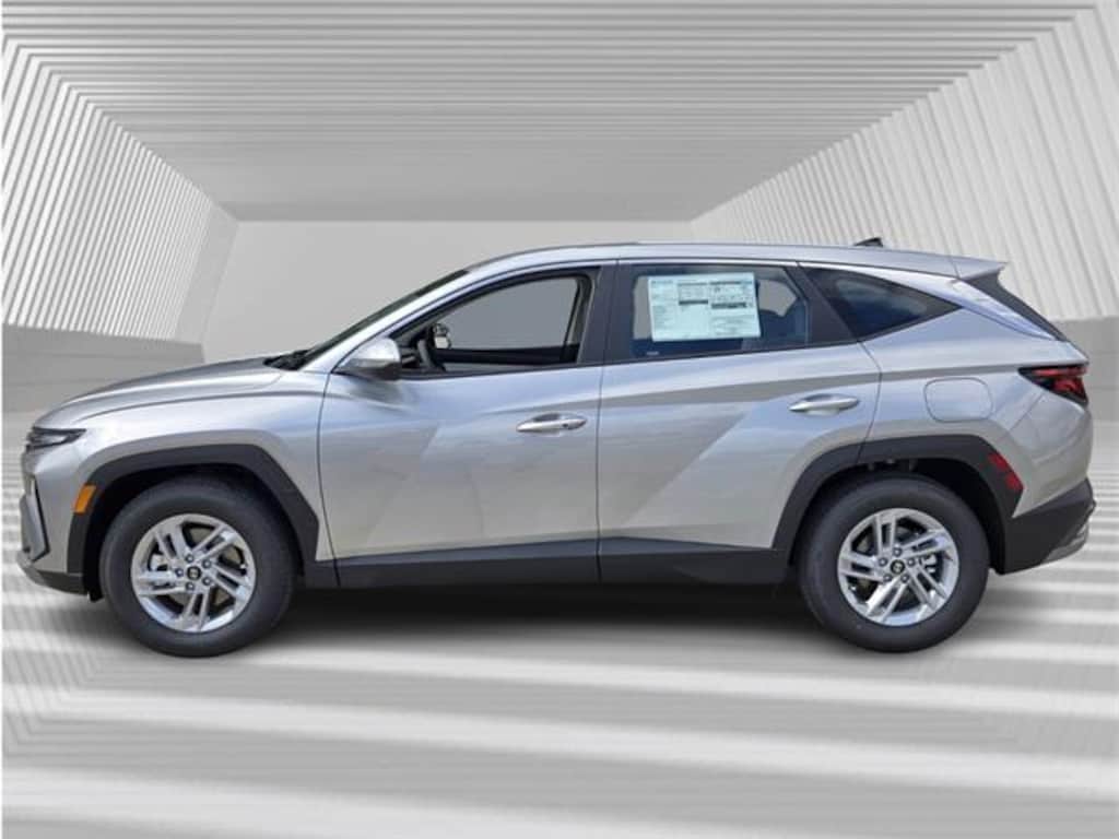 New 2026 Hyundai Tucson SE FWD SUV
