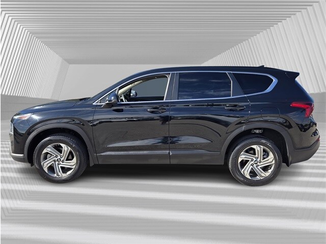 2023 Hyundai Santa Fe SE photo 2