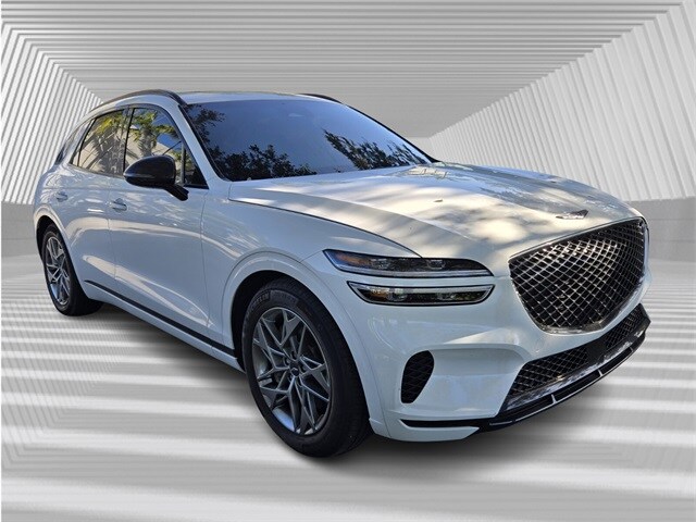 2023 Genesis GV70 2.5T photo 3