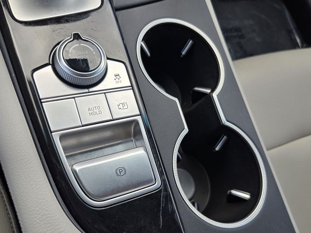 2023 GENESIS G70 Standard - Photo 21