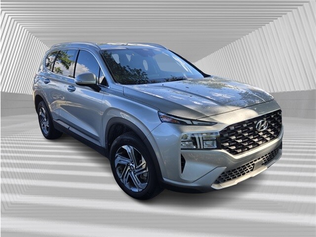 2023 Hyundai Santa Fe SEL photo 3