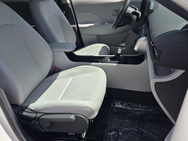 2024 Hyundai Kona SEL - Photo 15
