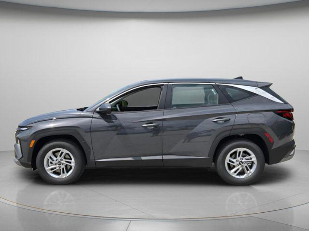New 2026 Hyundai Tucson SE FWD SUV