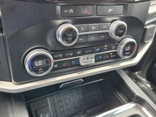 2024 Ford Expedition XLT - Photo 18