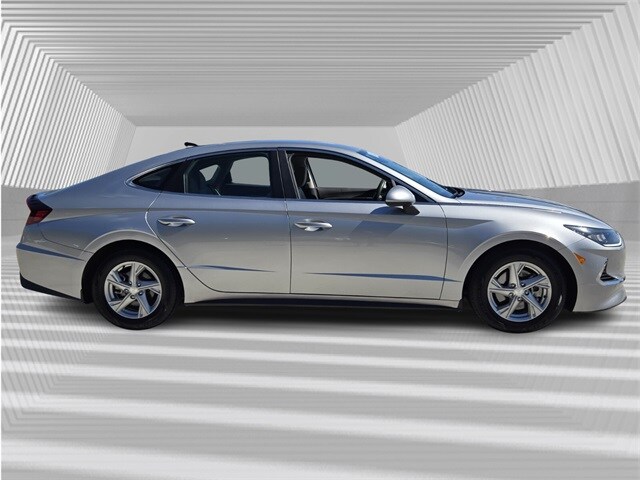 2020 Hyundai Sonata SE photo 3