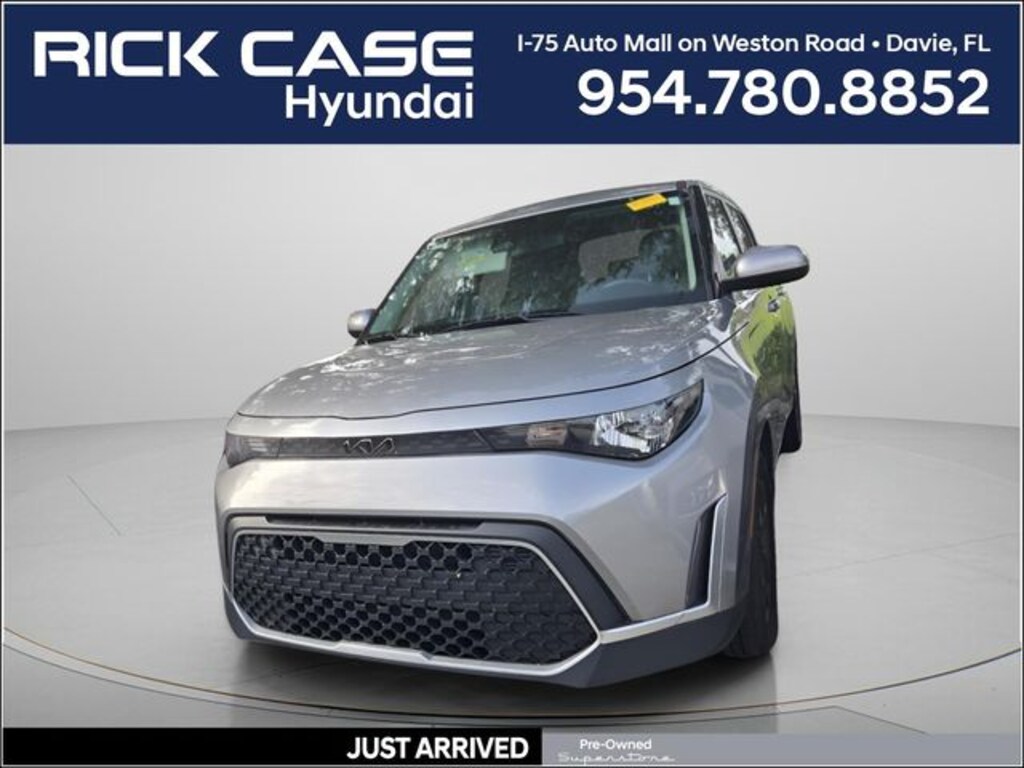 Used 2023 Kia Soul LX Hatchback