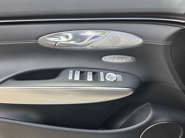 2024 GENESIS GV70 Standard - Photo 25