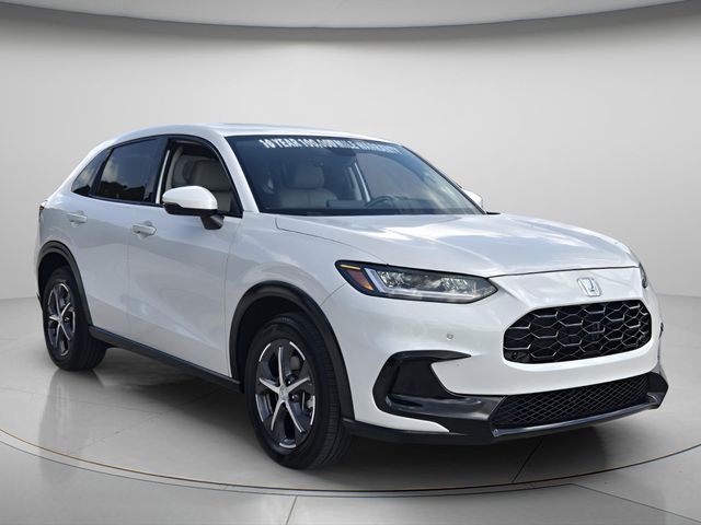2025 Honda HR-V EX-L - Photo 8