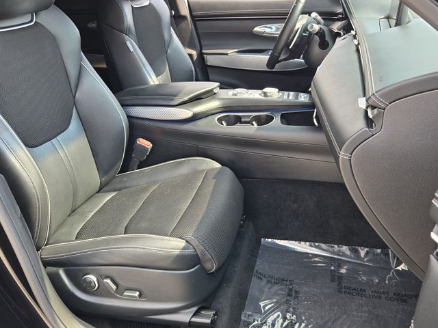 2023 GENESIS GV70 Standard - Photo 16